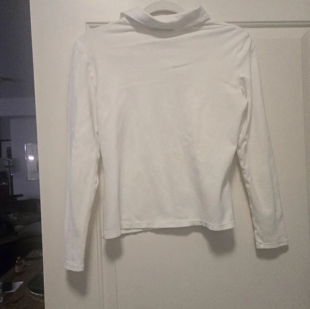 Shirt - Picture 4 of 4
